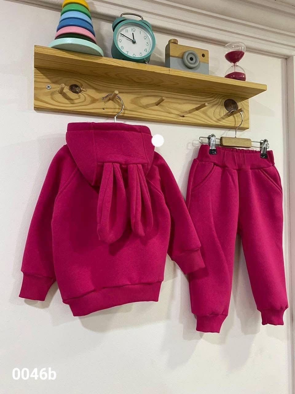 Модел Ушички