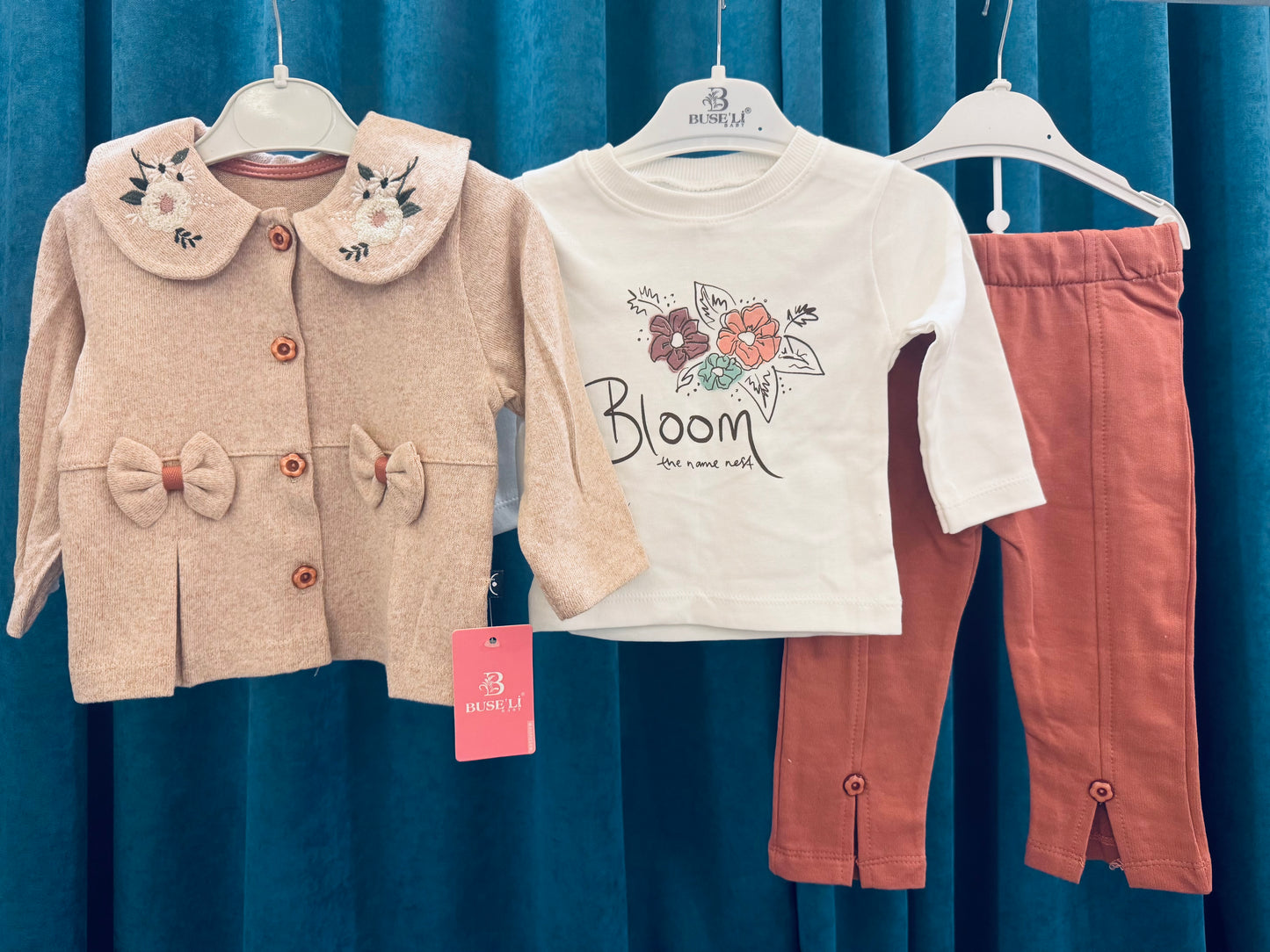 Екипче “Панделки” в 3 части